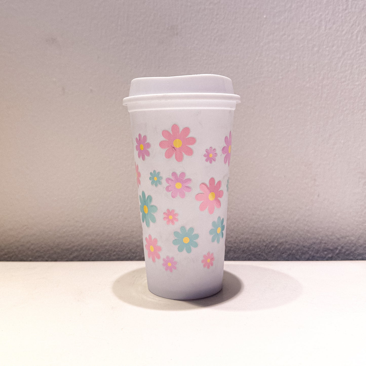 Daisies Hot Cup