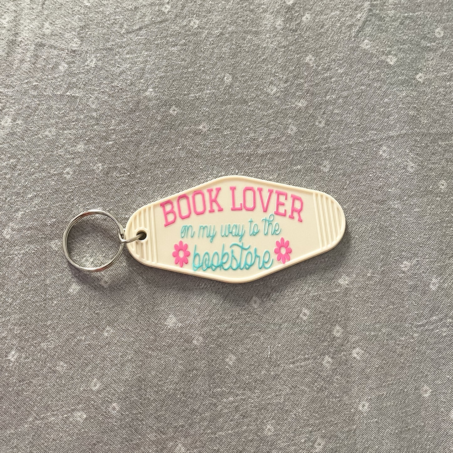 Book Lover: On My Way To The Book Store Keychain